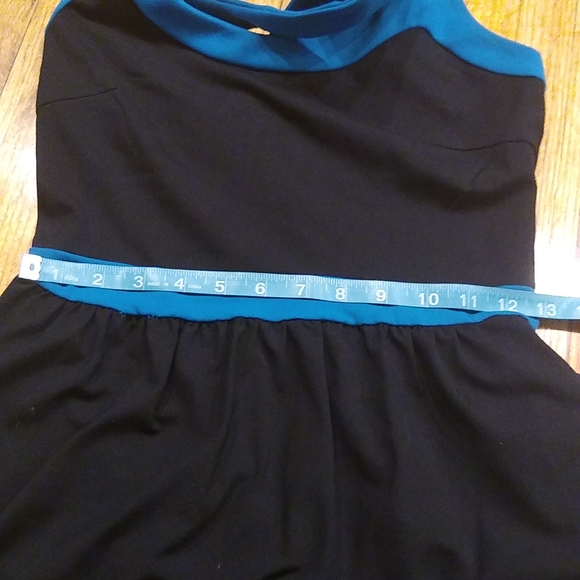 Sold 3/$15 sale Cynthia Rowley dress - Picture 5 of 8